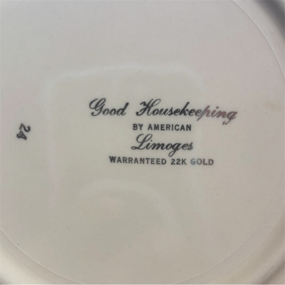 Vtg Good Housekeeping America Limoge Warranted 22k Gold Fruit Bowl EUC 8” - Picture 2 of 5